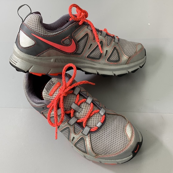 Nike Shoes - Nike Alvord pink /gray hike sneakers size 7